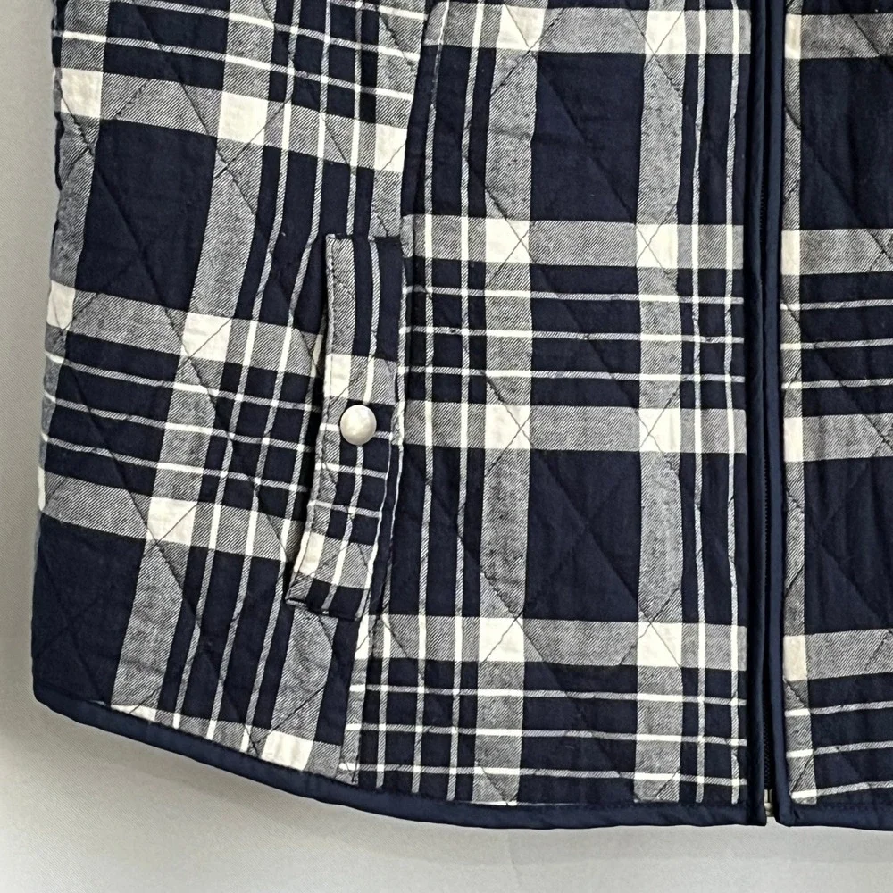 Croft & Barrow Womens XL Navy Blue White‎ Plaid Quilted Zip Front Puffer Vest